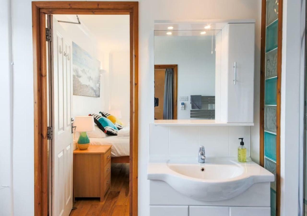 Apartment Reef Island
