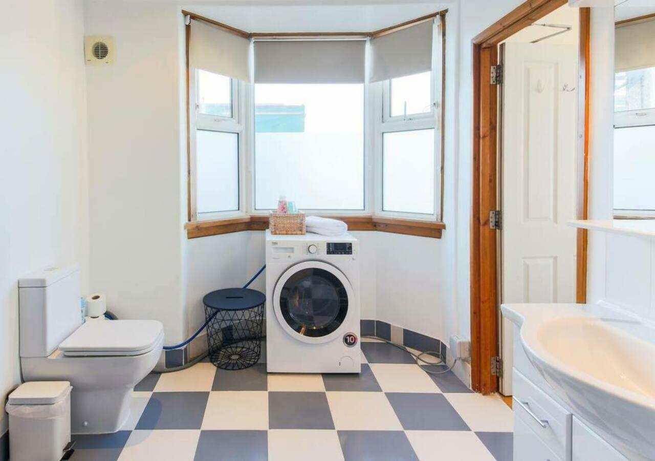 Reef Island Apartment